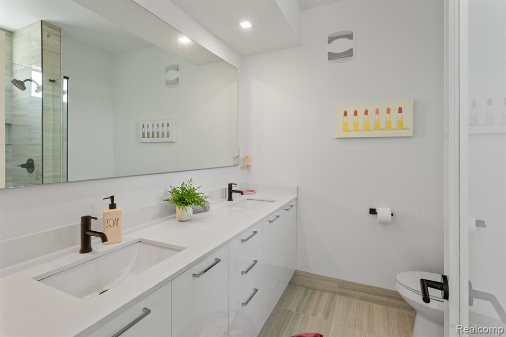 533 E Harrison Avenue, 1, Royal Oak, MI 48067 — Photo 26