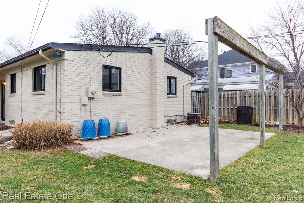 4106 Edgeland Avenue, Royal Oak, MI 48073 — Photo 33