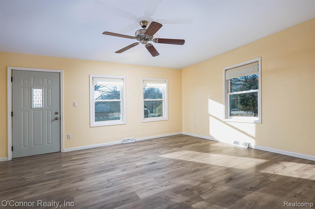 10496 Yale Road, Greenwood, MI 48006 — Photo 2