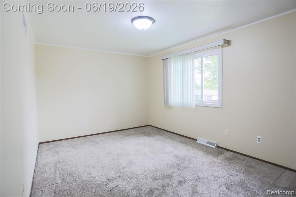 4788 Bloomfield Drive, Sterling Heights, MI 48310 — Photo 26