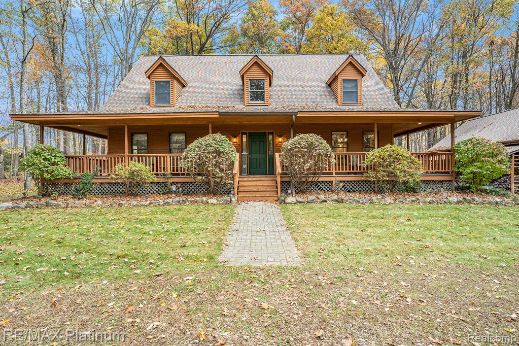 6489 CEDAR LAKE ROAD, Pinckney, MI 48169 — front exterior