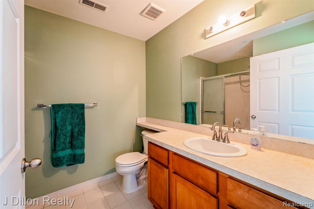 4275 DEESIDE Drive, Brighton, MI 48116 — Photo 21