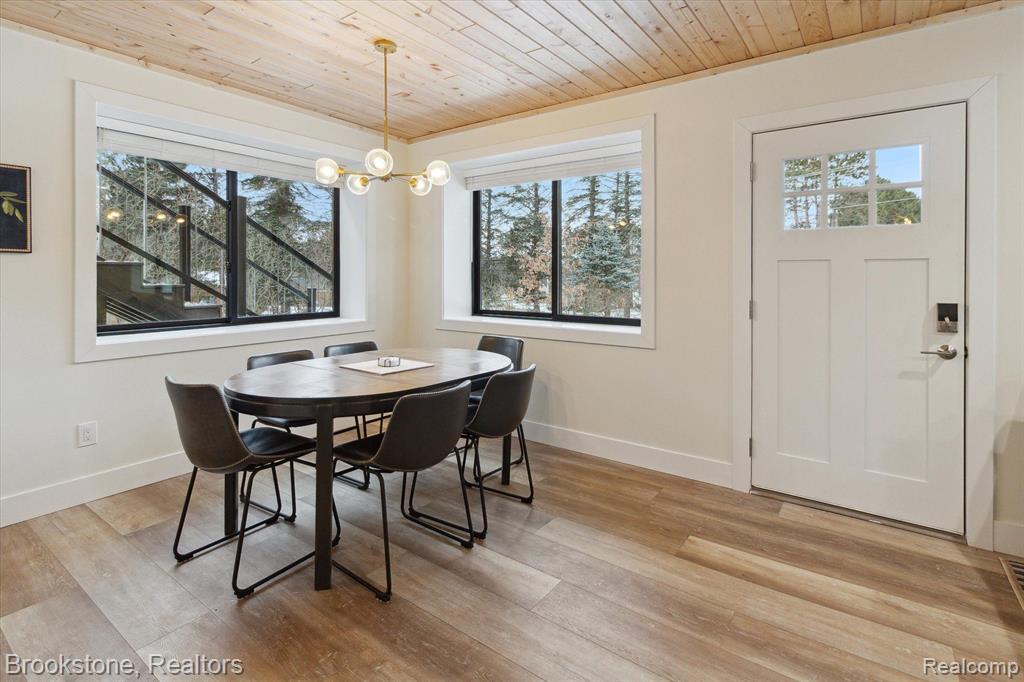 6245 W HIGGINS LAKE Drive, Roscommon, MI 48653 — Photo 34
