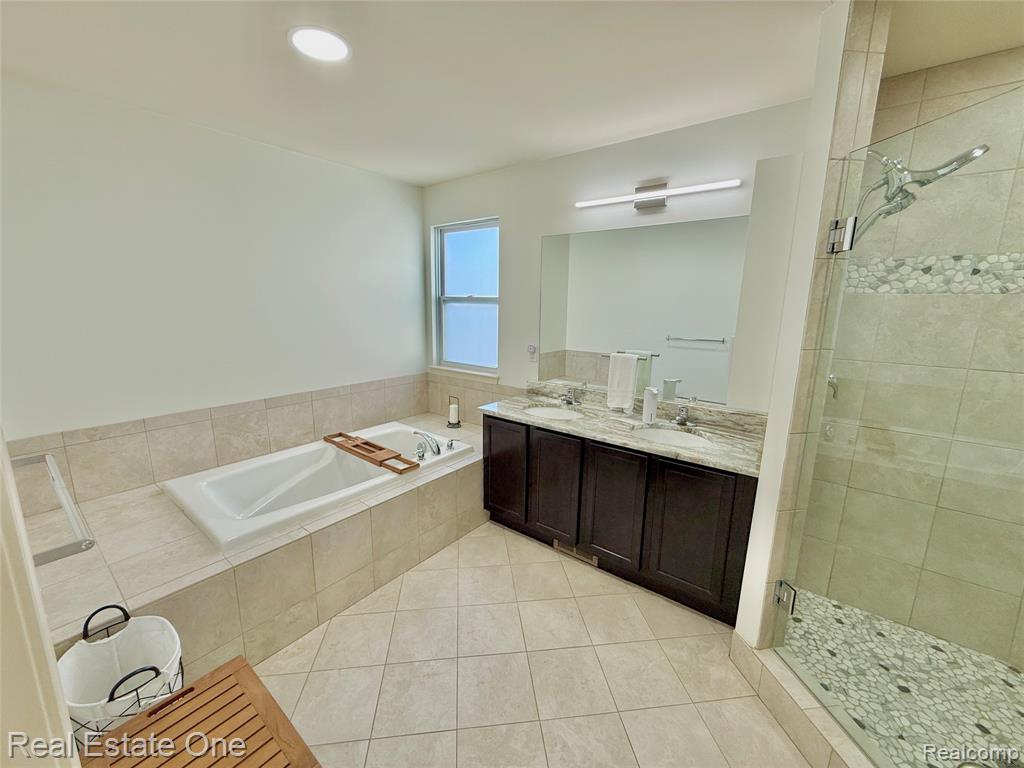 4112 Peach Tree Lane, Howell, MI 48843 — Photo 27