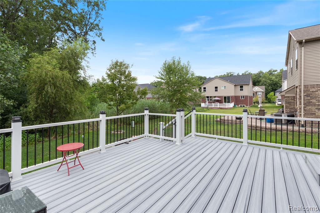 43198 Wilderness Drive, Canton, MI 48188 — Photo 43