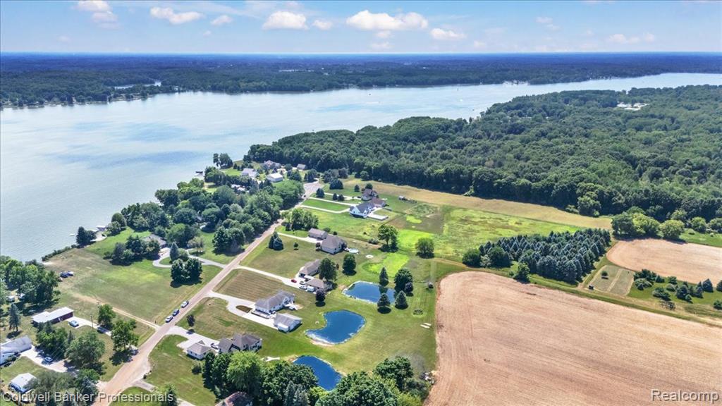 5554 Sandy Lane, Columbiaville, MI 48421 — Photo 8