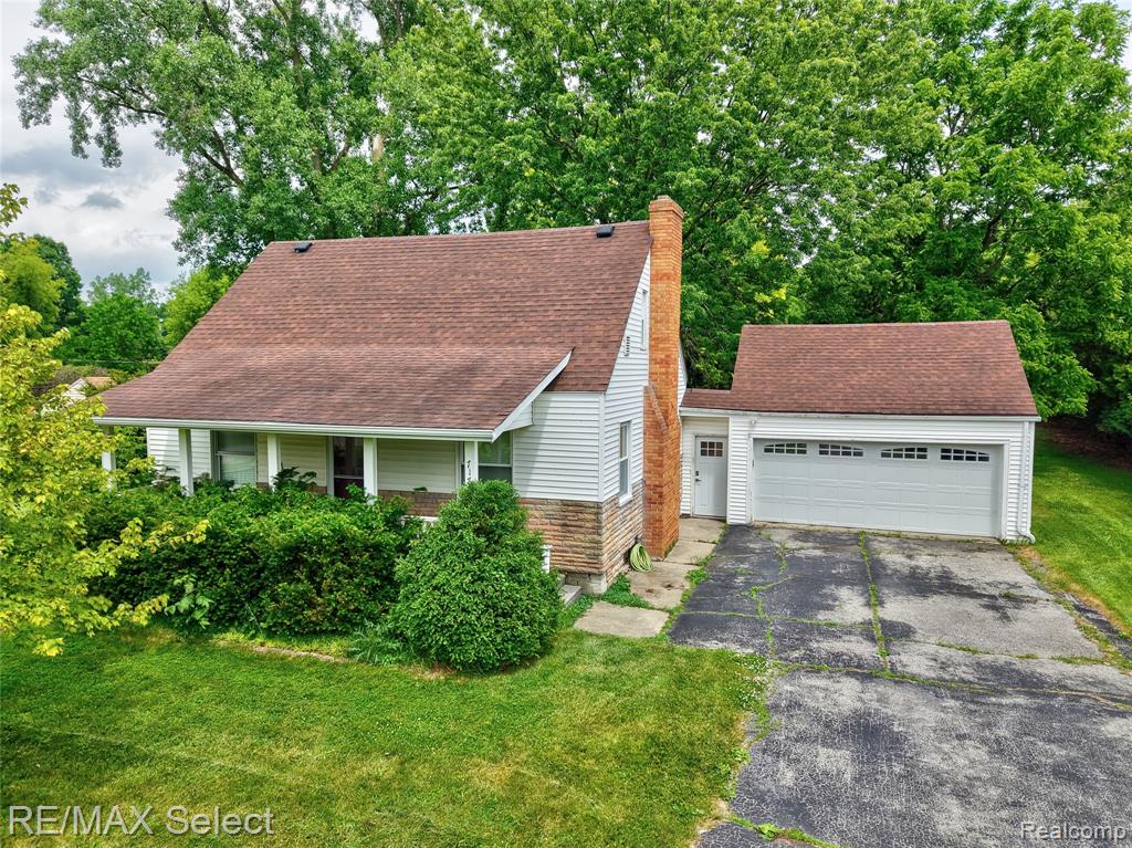 7173 Porter Road, Grand Blanc, MI 48439 — front exterior