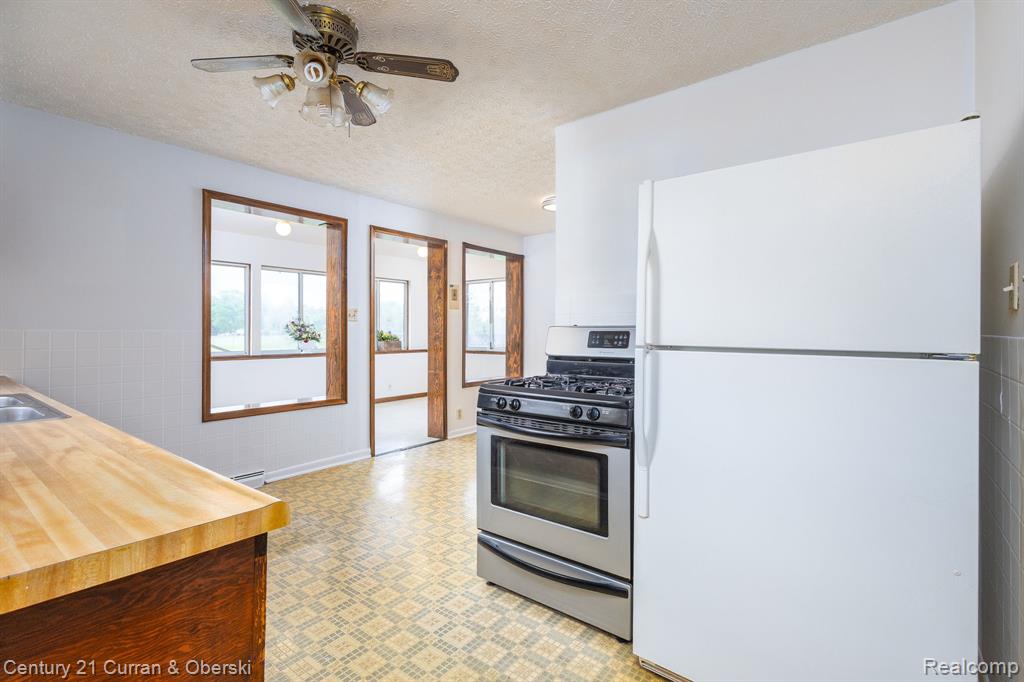 2548 Hearthside Drive, Ypsilanti, MI 48198 — Photo 9