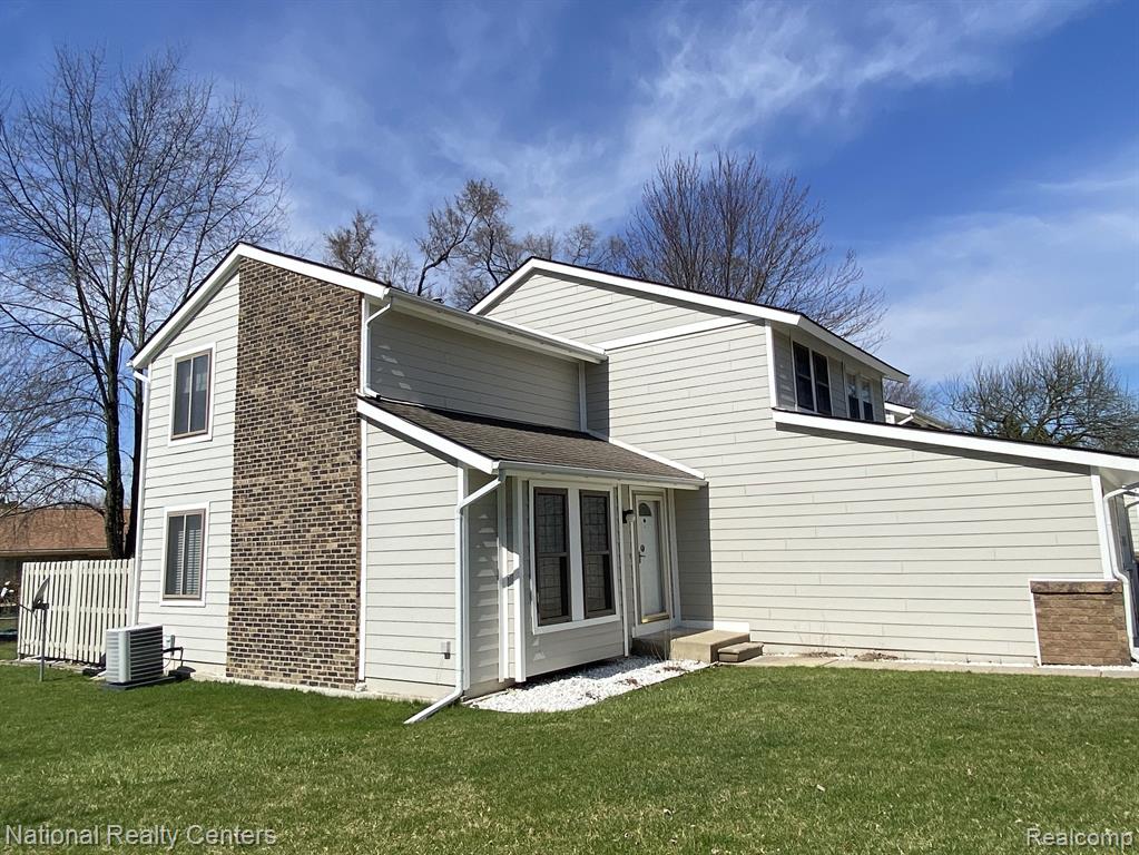 22533 CRANBROOKE Drive, Novi, MI — Photo 28