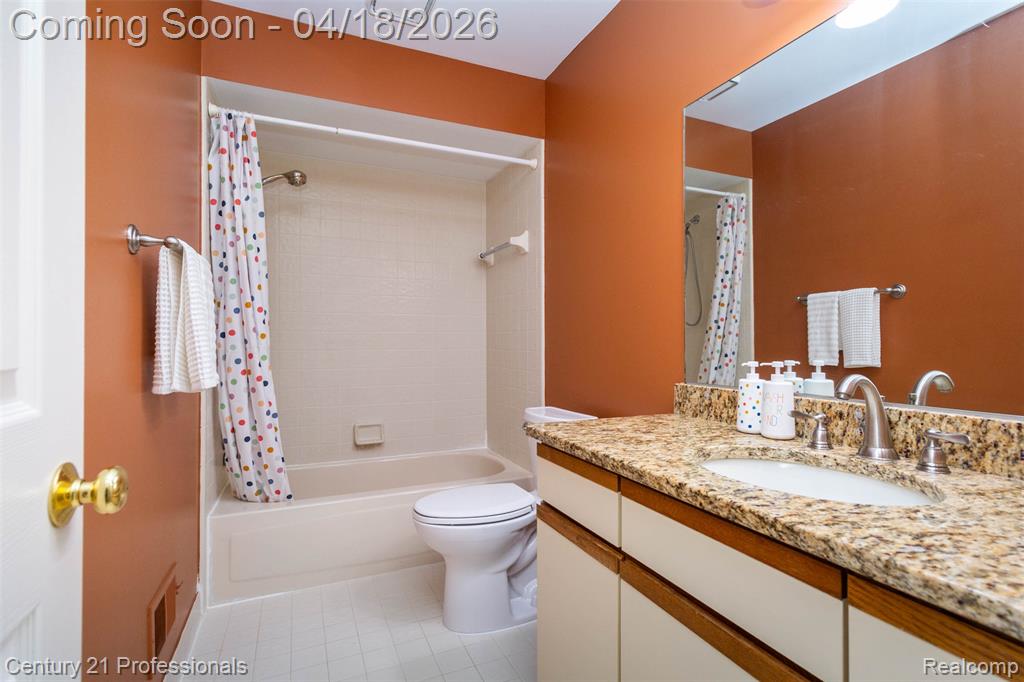 1256 Autumn Drive, Troy, MI 48098 — Photo 31