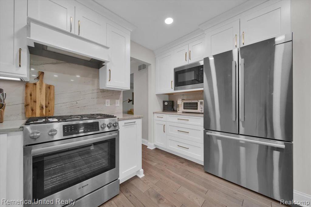 10421 ABRAMS, Brighton, MI 48114 — Photo 7