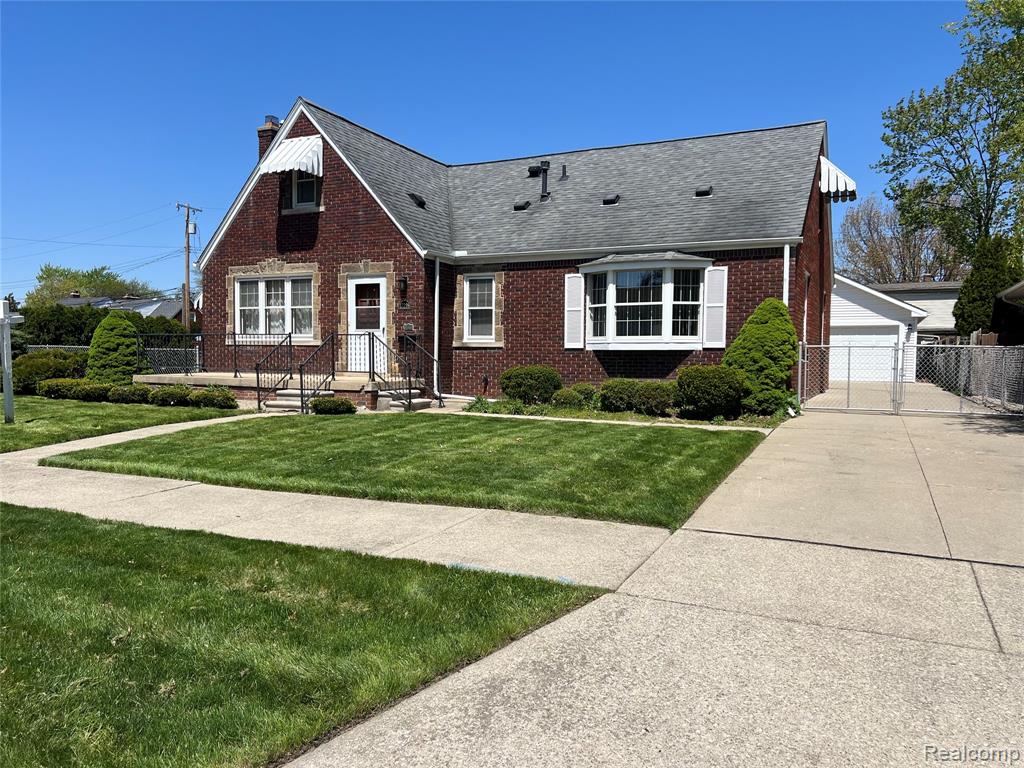 13226 Catalpa Street, Southgate, MI 48195 — Photo 2