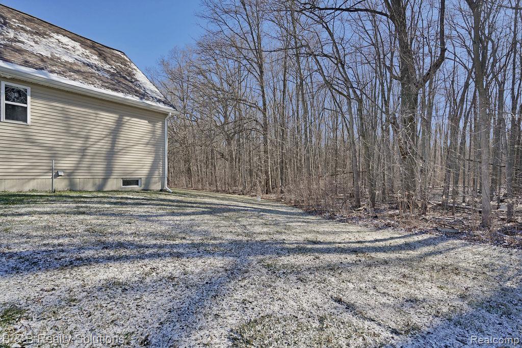 5493 King Road, China, MI — Photo 30