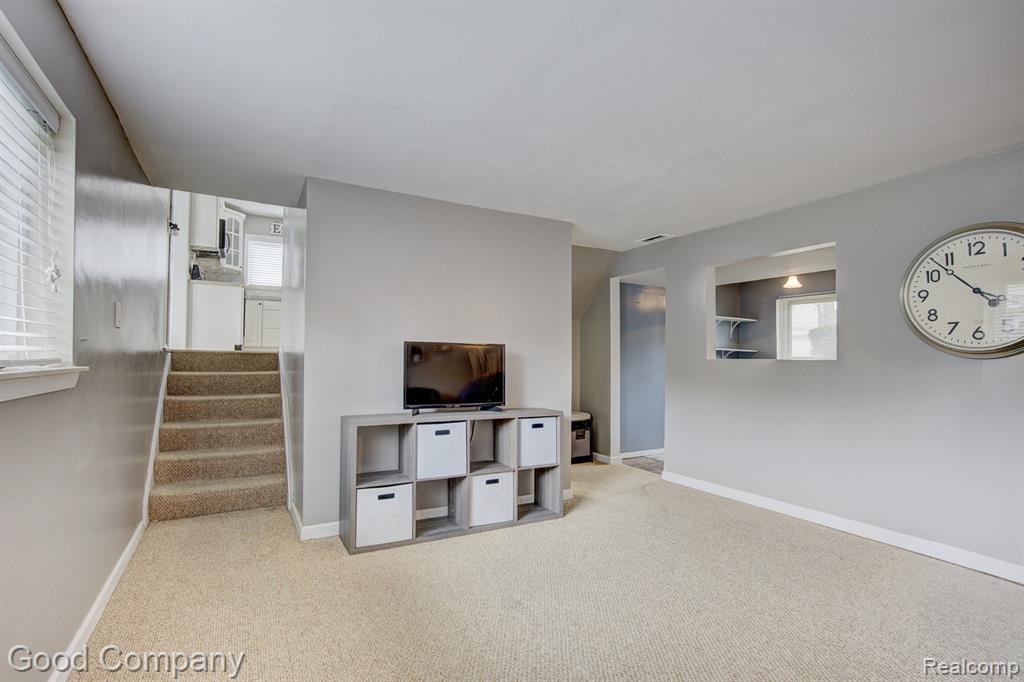 576 LANGLEY Boulevard, Clawson, MI — Photo 27
