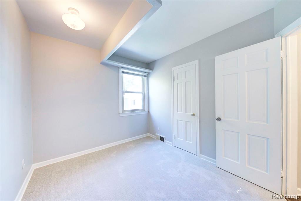 5324 Newberry Street, Wayne, MI 48184 — Photo 22
