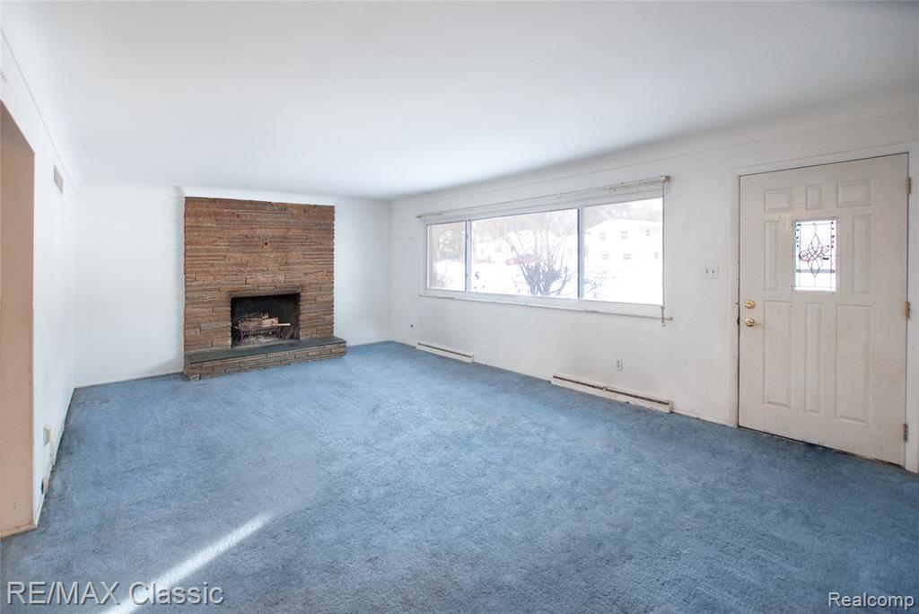 627 Sherbrooke Street, Commerce Twp, MI 48382 — Photo 6