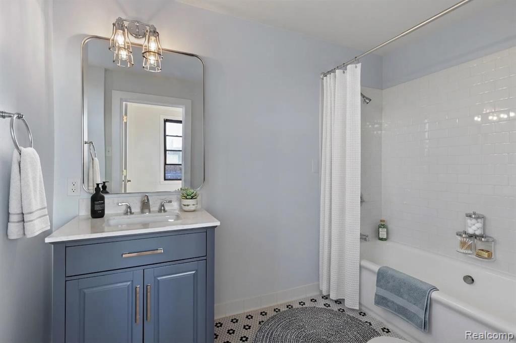 2900 E Jefferson Avenue, A600, Detroit, MI 48207 — Photo 25