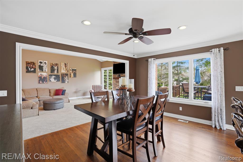 1726 Pondview Lane, Commerce Twp, MI 48382 — Photo 18