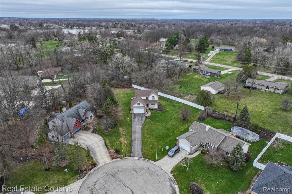 1520 NE Eden Gardens Drive S, Fenton, MI 48430 — Photo 29