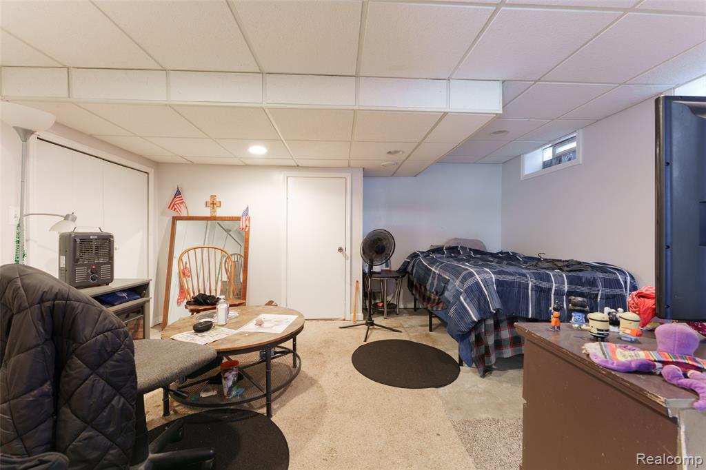 5985 Rowley Boulevard, Waterford, MI 48329 — Photo 16