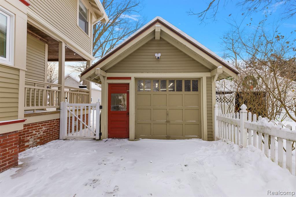52 DENNISON Street, Oxford, MI 48371 — Photo 5