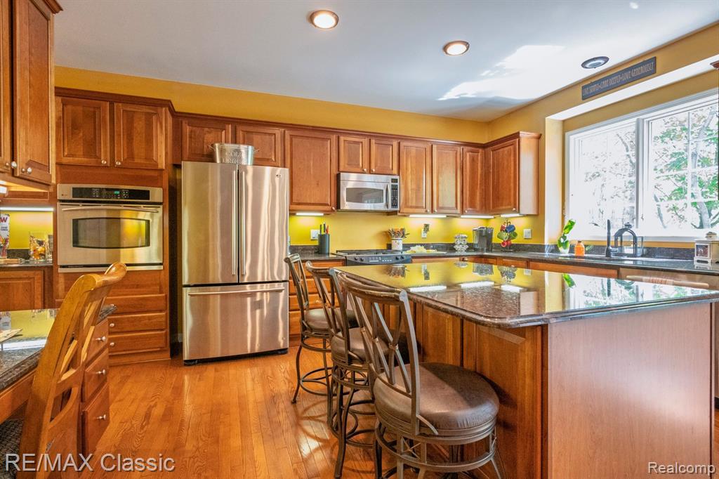 1542 LASALLE Road, Canton, MI 48187 — Photo 12