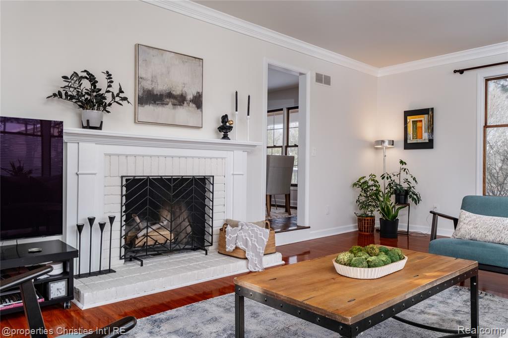 48790 Pinehill Drive, Plymouth, MI 48170 — Photo 12