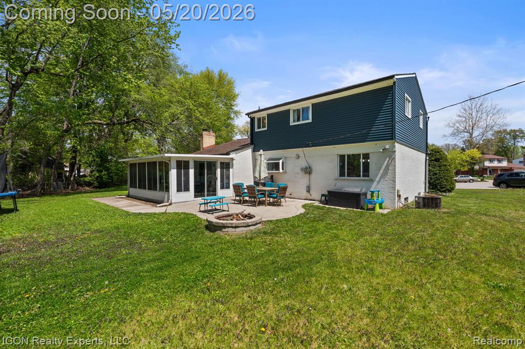 23516 Kim Drive, Clinton Twp, MI 48035 — Photo 40