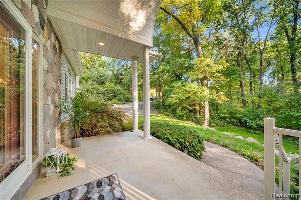 8808 Big Lake Road, Clarkston, MI — Photo 24