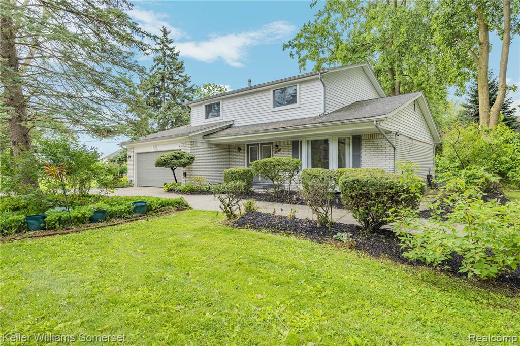 33614 Lakeview Street, New Baltimore, MI 48047 — Photo 8