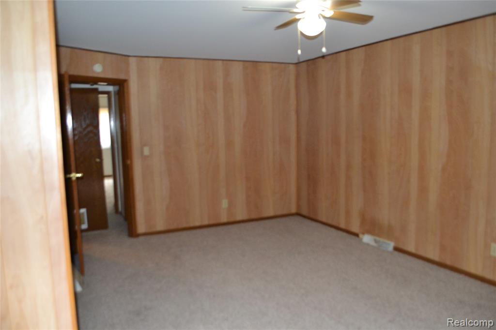 1119 River Valley Dr Drive, Flint, MI 48532 — Photo 21