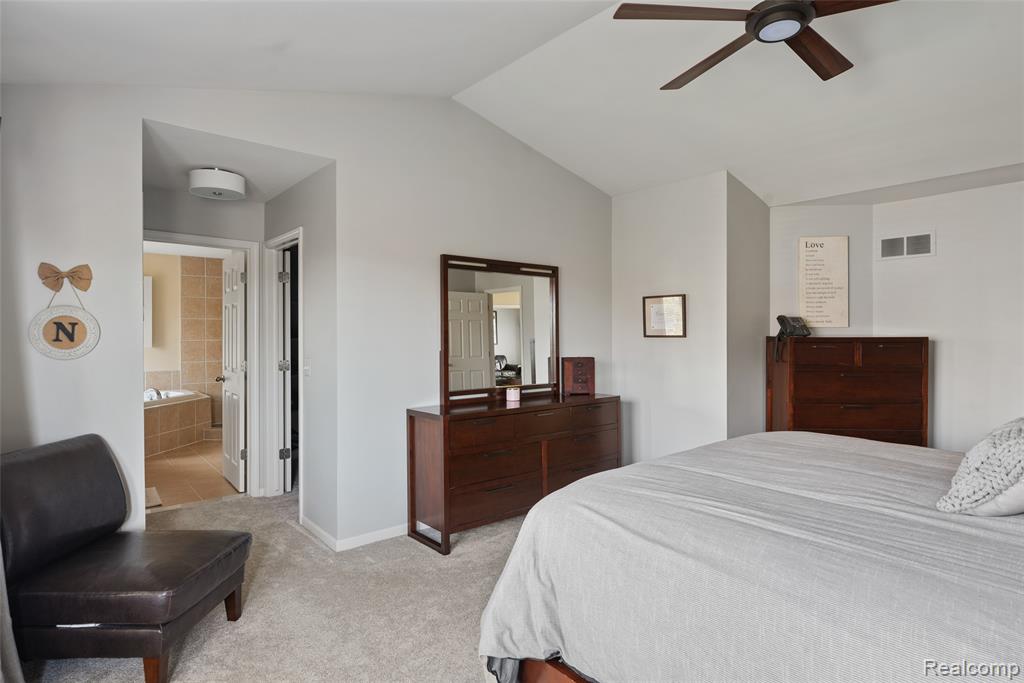 14109 Berryknoll Drive, Utica, MI 48315 — Photo 24