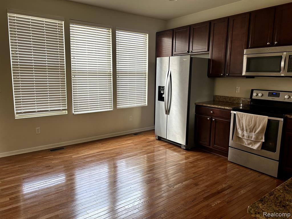 44575 ELLERY Lane, Novi, MI — Photo 3