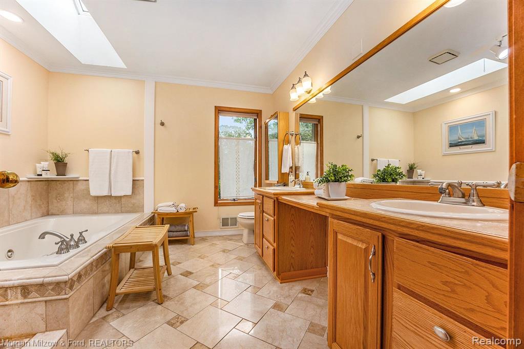 5036 CLARKSTON Road, Clarkston, MI 48348 — Photo 17