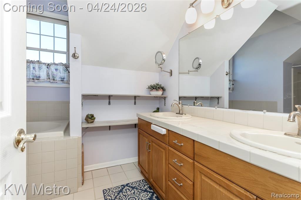 1025 Crystal Wood Drive, Davison, MI 48423 — Photo 25