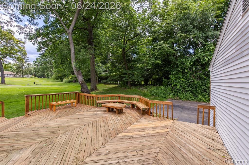 710 Basswood Drive, Rochester Hills, MI 48309 — Photo 39