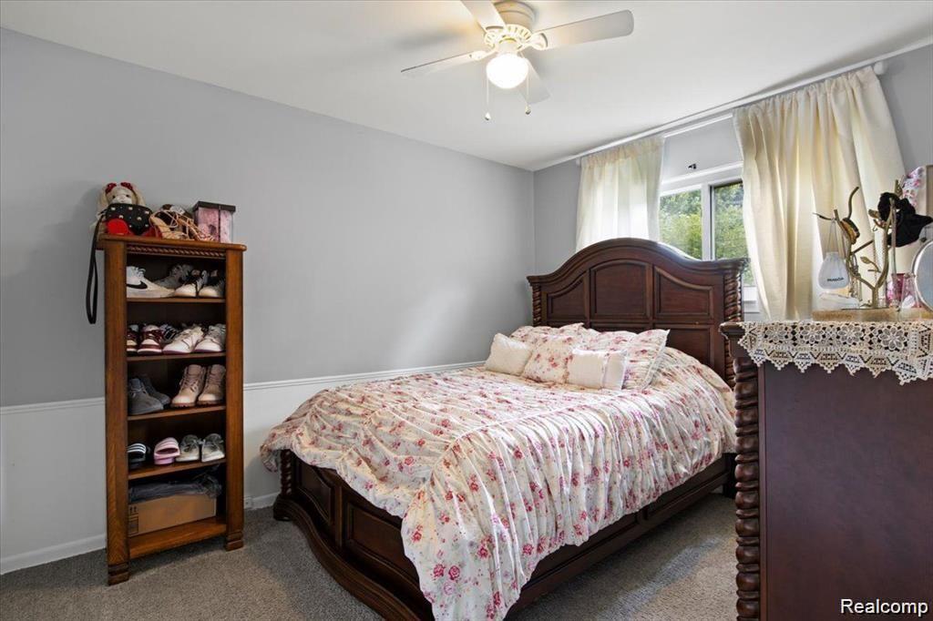 5009 Campbell Street, Dearborn Heights, MI 48125 — Photo 12