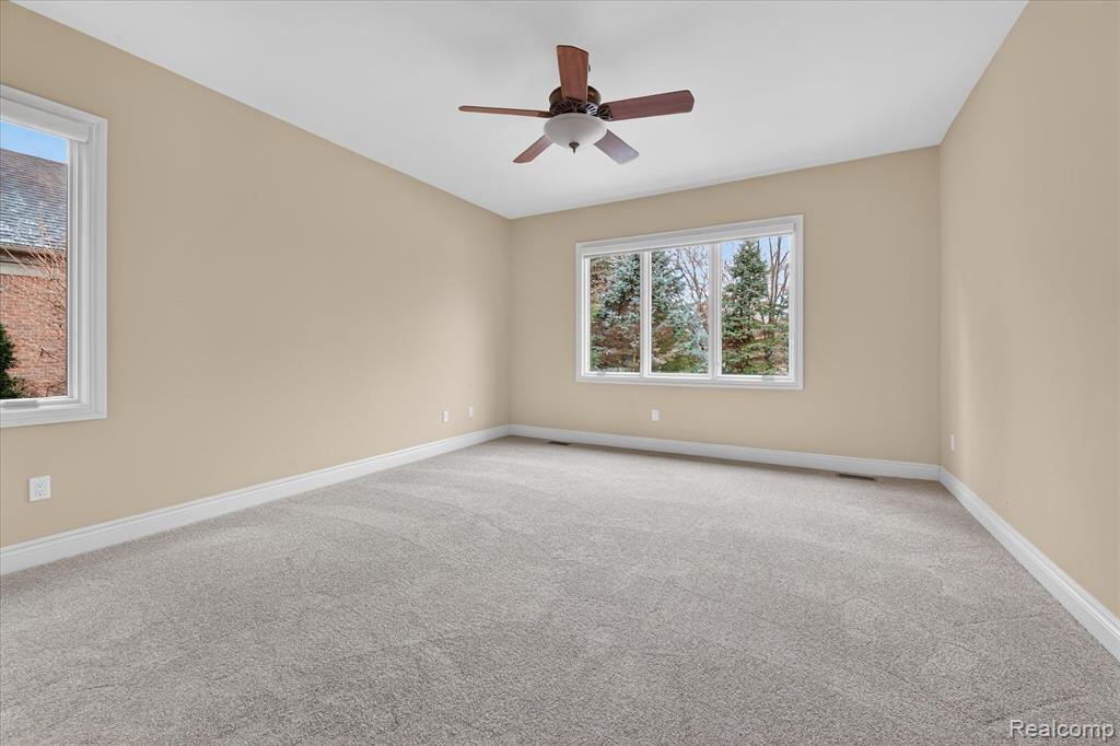 57165 Willow Ridge Boulevard, Washington, MI — Photo 28