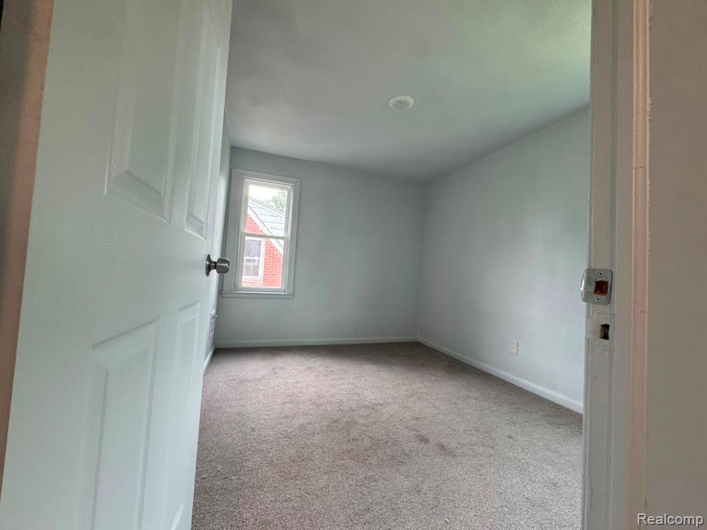12651 Kelly Road, Detroit, MI 48224 — Photo 9