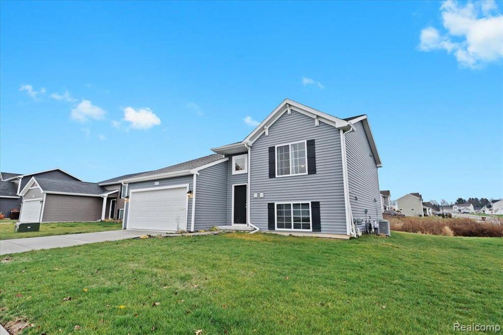 3103 IVY WOOD Circle, Howell, MI 48855 — Photo 3