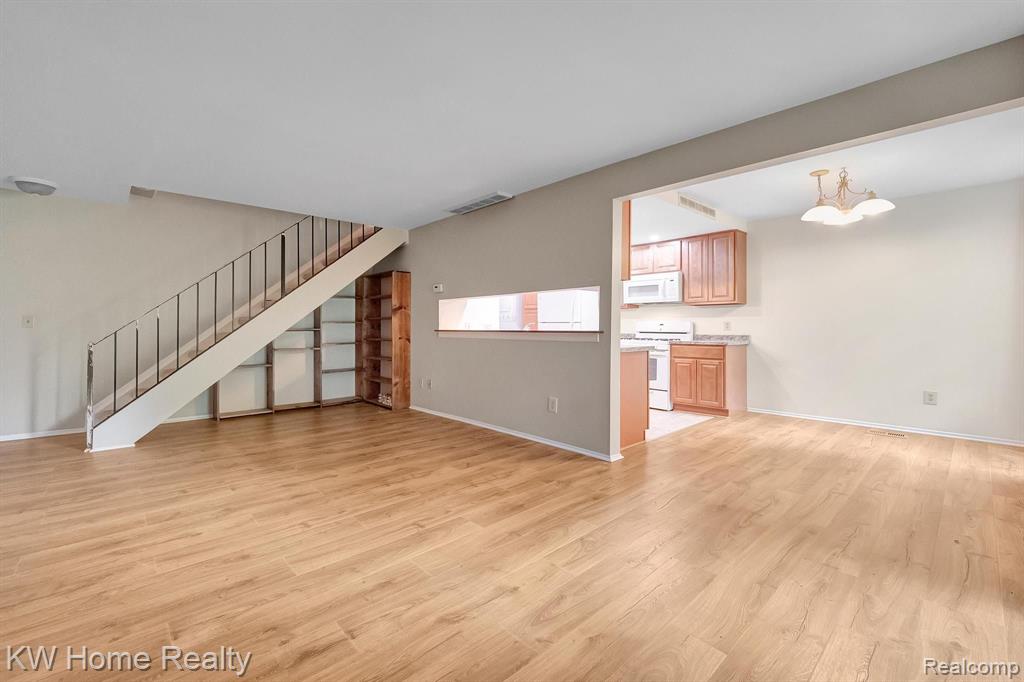 2655 FENWICK, Ann Arbor, MI 48104 — Photo 5