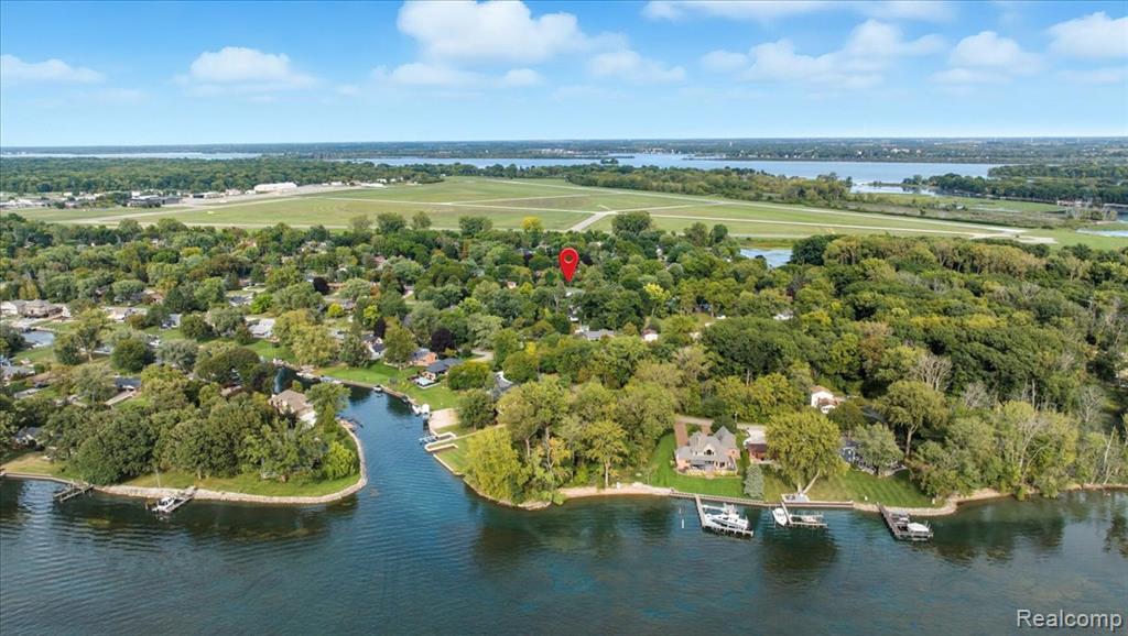 28706 Southpointe Road, Grosse Ile, MI 48138 — Photo 27