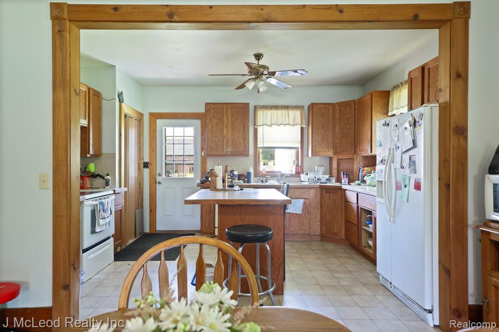 9050 Van Cleve Road, Vassar, MI 48768 — Photo 12