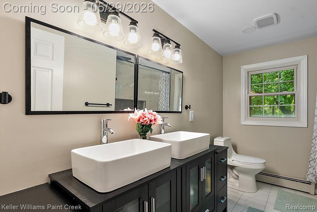 5795 Thorny Ash Road, Rochester, MI 48306 — Photo 38