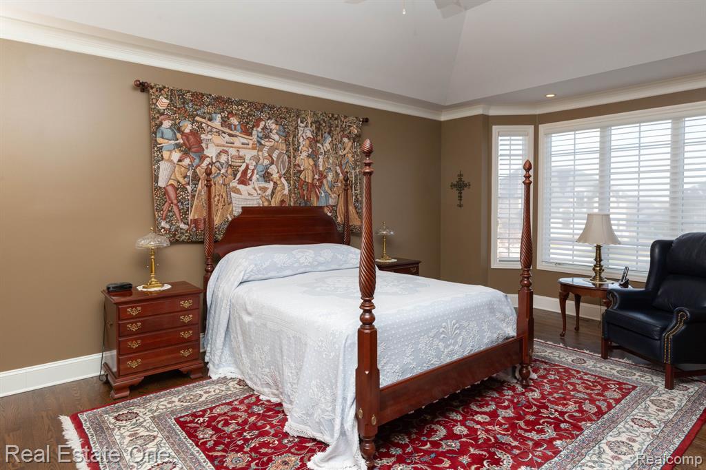 658 Langley Road, Rochester Hills, MI 48309 — Photo 37