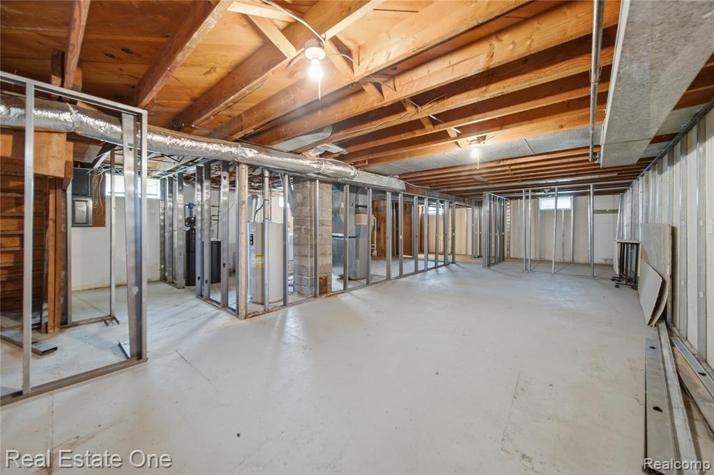 665 S Howell Street, Pinckney, MI 48169 — Photo 20