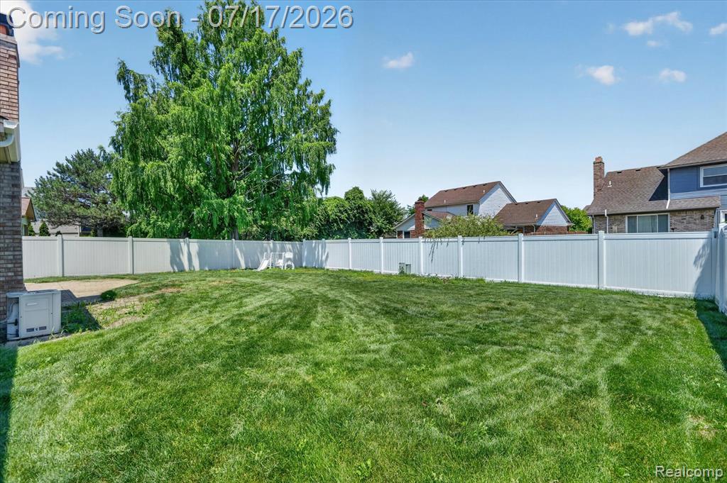 43798 Columbia Drive, Clinton Twp, MI 48038 — Photo 35