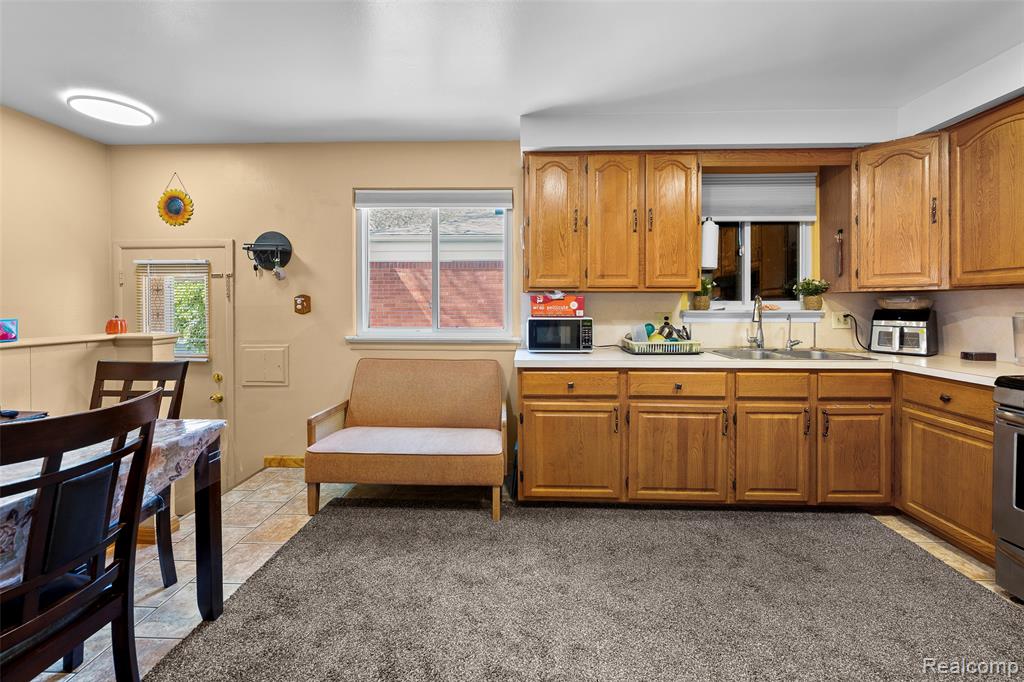 5634 N Lafayette Street, Dearborn Heights, MI 48127 — Photo 13