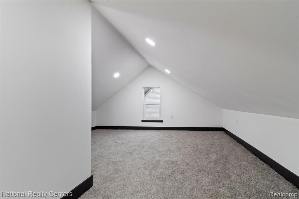 19178 SHERWOOD Street, Detroit, MI 48234 — Photo 24