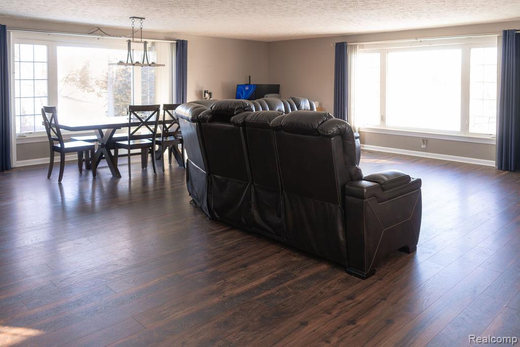 6715 Lierman Road, Imlay City, MI 48444 — Photo 9